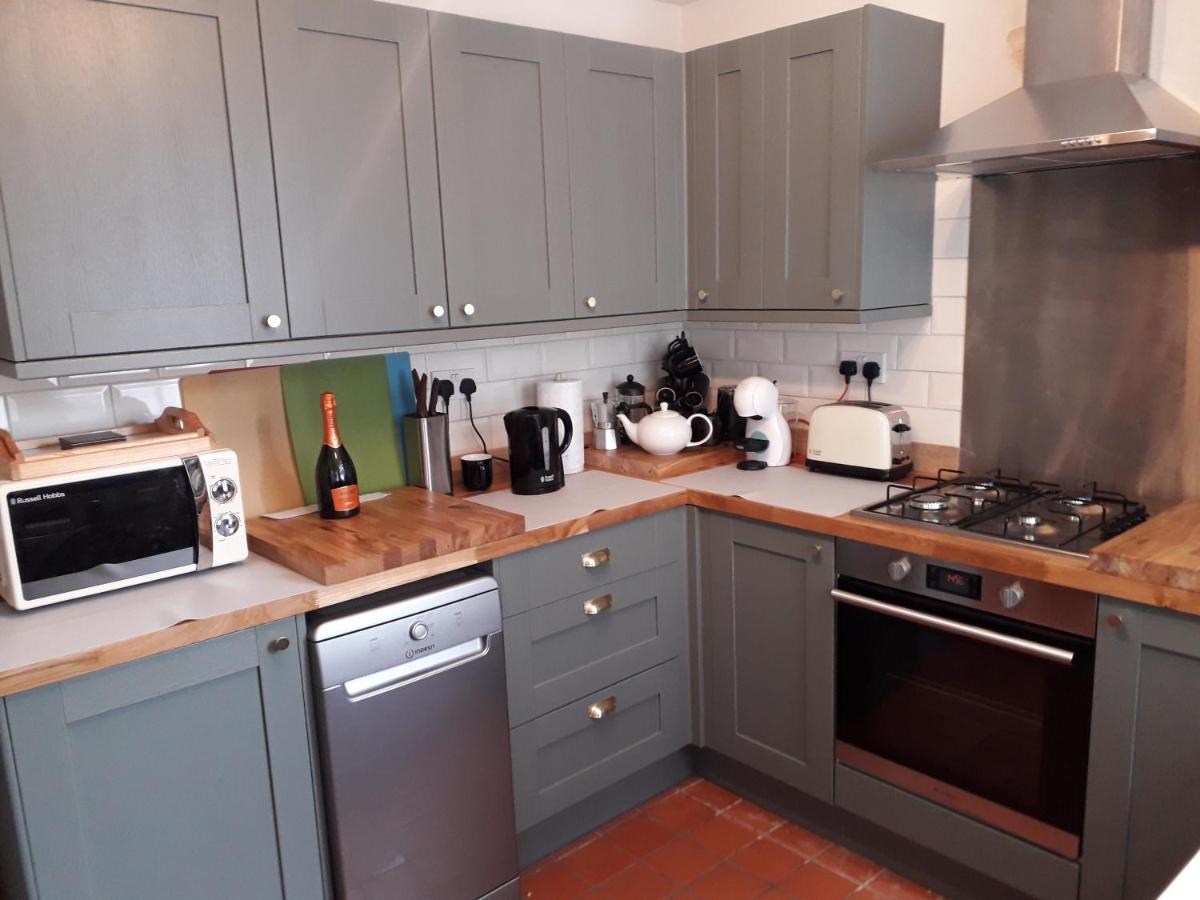 Traditional House Near Liverpool City Centre 외부 사진